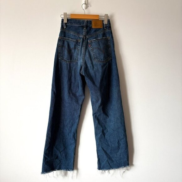 Levi's Loose Kick Flare High Rise Raw Hem Denim Jean Size 27 - Picture 3 of 6